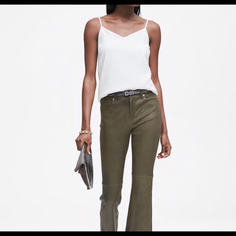 Gorgeous Banana Republic Gray Racerback Cami Sm